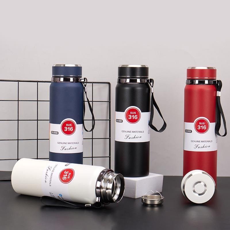 Stainless Steel Thermos Bottle with High Aesthetic Value, Large Capacity, Outdoor Sports Portable Thermos with Carrying Strap
