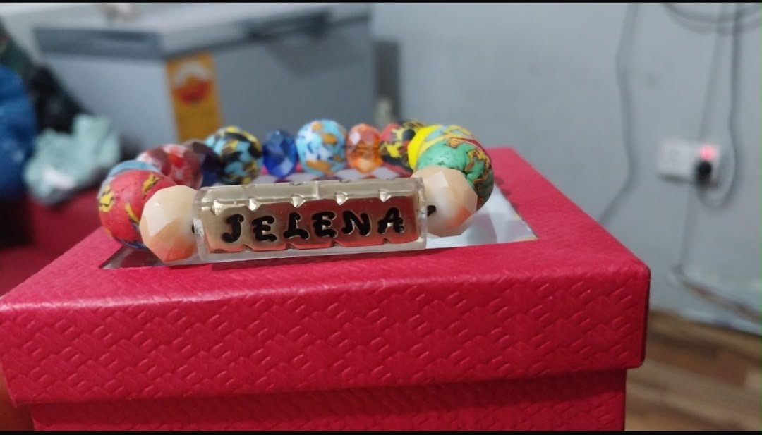 Customized beads